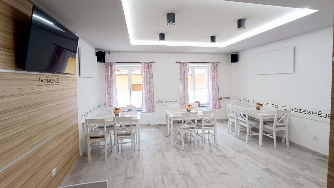 Penzion Harmonie Trhové Sviny Exterior foto